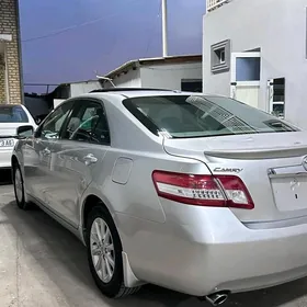 Toyota Camry 2010