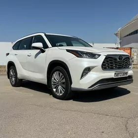 Toyota Highlander 2020