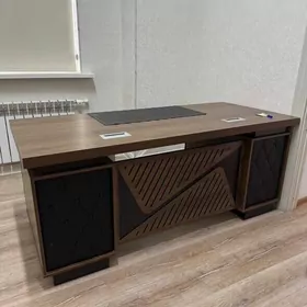 ofis ücün mebel