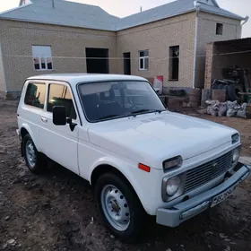 Lada Niva 2003