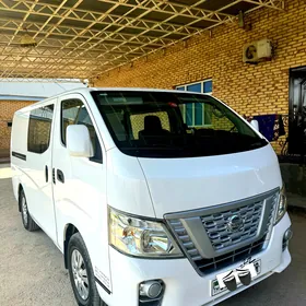 Nissan Urvan 2018