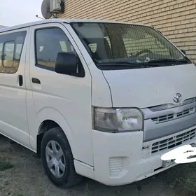 Toyota Hiace 2014