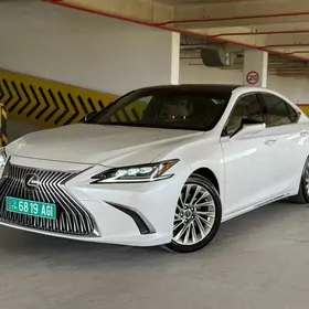 Lexus ES 350 2021
