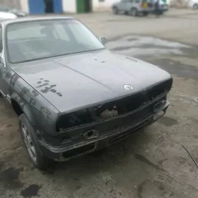 BMW E34 1992