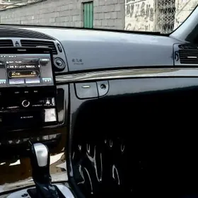 Mercedes-Benz E320 2003