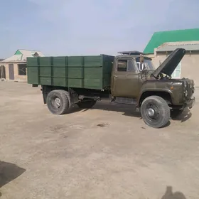 Gaz 52 1980