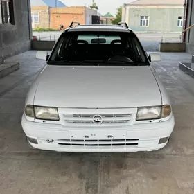 Opel Astra 1995