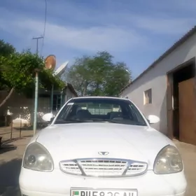 Daewoo Nubira 2002
