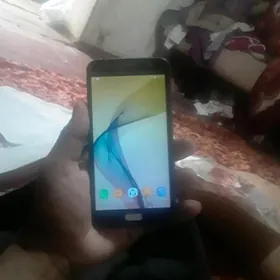 J7 prime