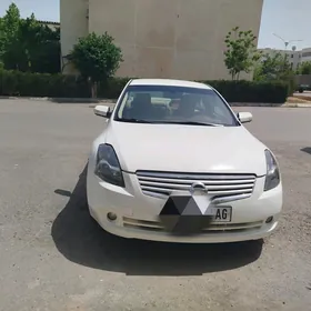 Nissan Altima 2009