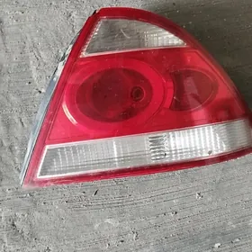 Nissan Sunny stop chyrasy fara