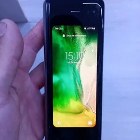 Samsung z fold 12.512