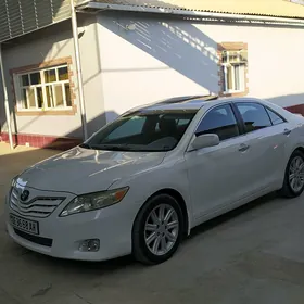 Toyota Camry 2010