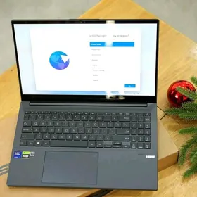 RTX 3050 / Ultra 7 / RAM 16GB