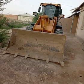 XCMG LW300F 2014
