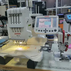 4 iññe JANOME  MB 4S