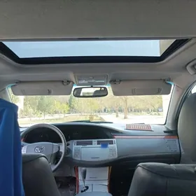 Toyota Avalon 2005