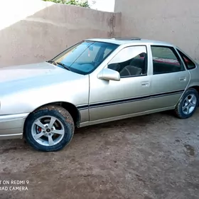 Opel Vectra 1990