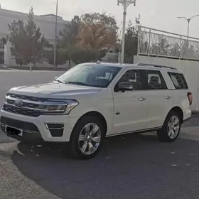 Ford Expedition 2023