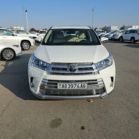 Toyota Highlander 2019