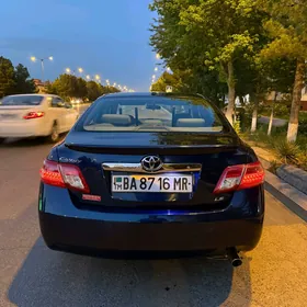 Toyota Camry 2011