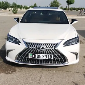 Lexus ES 350 2021