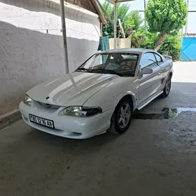 Ford Mustang 1995