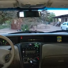 Toyota Avalon 2002
