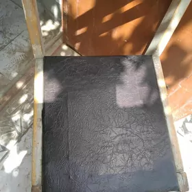 стулья