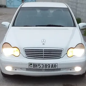 Mercedes-Benz 230E 2001