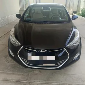 Hyundai Elantra 2013