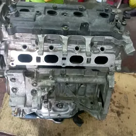 1.8 Nissan wersa motory