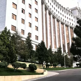 Neftegaz 4 komnat Lux