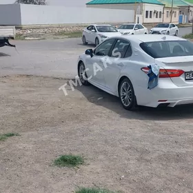 Toyota Camry 2020