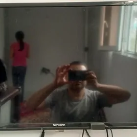 Skyworth telewizor 32 lik