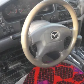 Mazda 626 2000