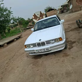 BMW 525 1990
