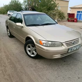 Toyota Camry 1998