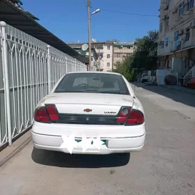 Chevrolet Lumina 1995
