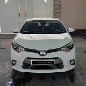 Toyota Corolla 2015