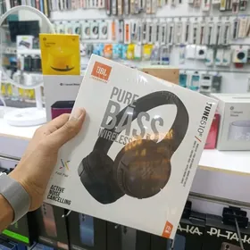 JBL by HARMAN