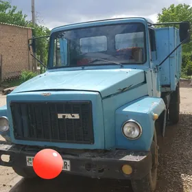 Gaz 53 1990