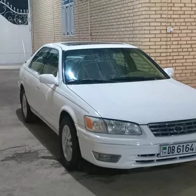 Toyota Camry 1998