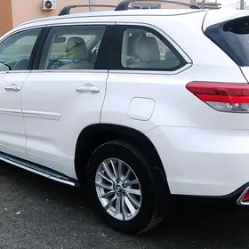 Toyota Highlander 2018