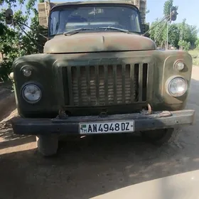 Gaz 52 1988