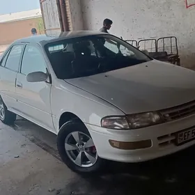 Toyota Carina 1992