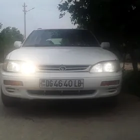 Toyota Camry 1992