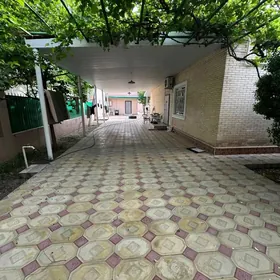  БЕКРЕВЕ ДОМ 8 СОТ 5 КОМ 