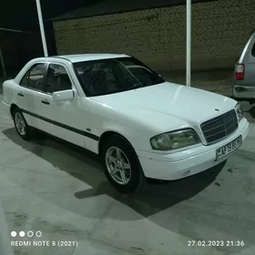 Mercedes-Benz 230E 1995