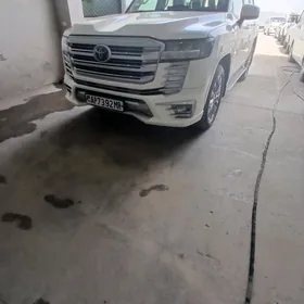 Toyota Land Cruiser 2022